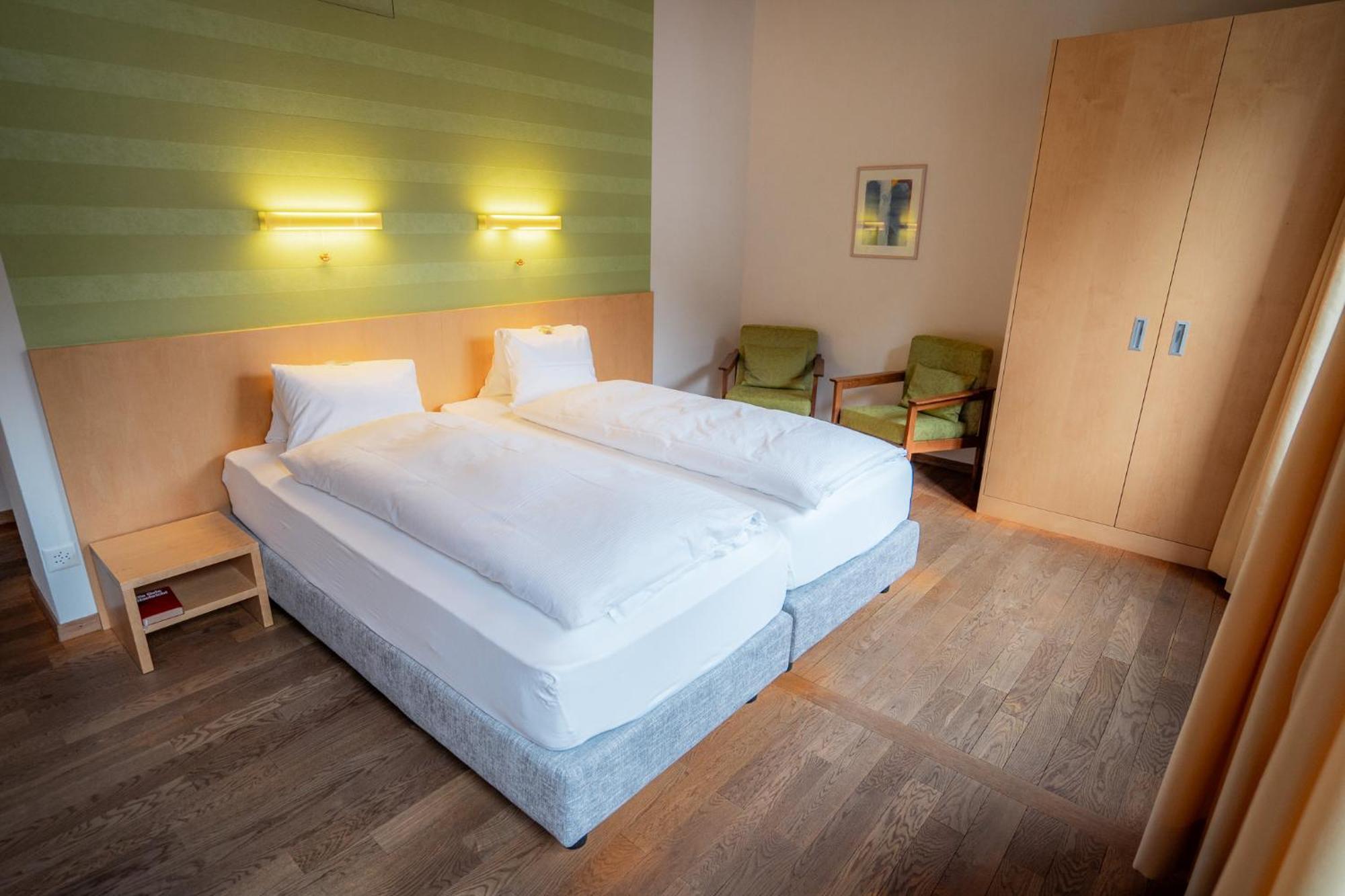 Hotel Haus Schoenstatt Contactless-Check-In บริก ภายนอก รูปภาพ