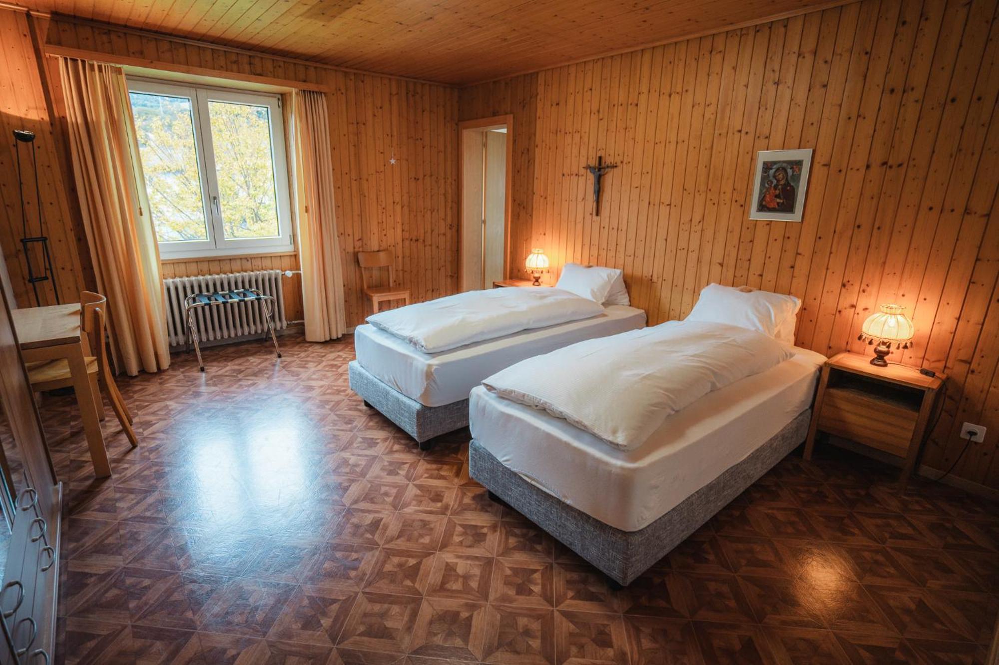 Hotel Haus Schoenstatt Contactless-Check-In บริก ภายนอก รูปภาพ